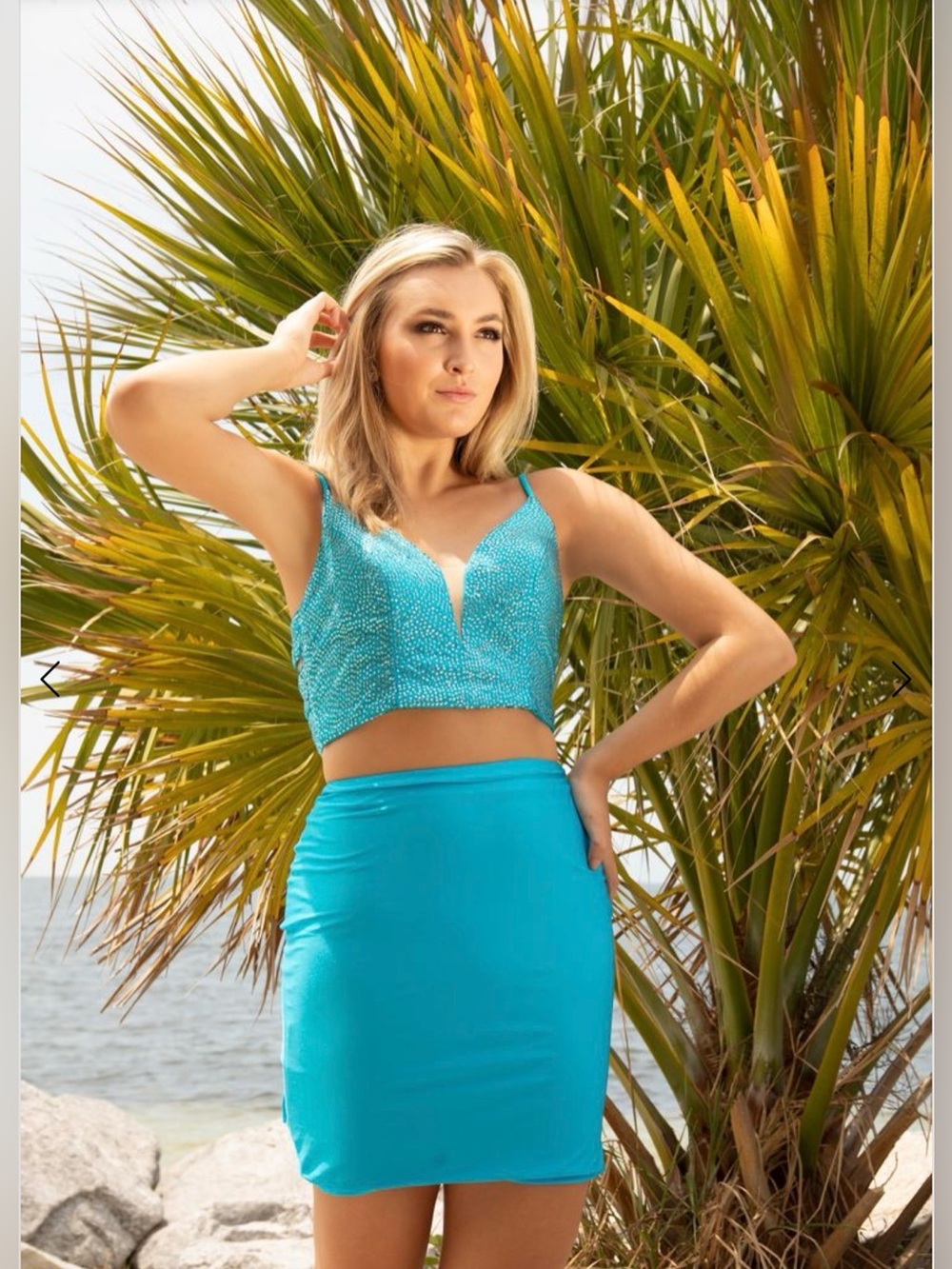 Sophia Thomas - two piece set beaded top plain skirt NWOT Size 0